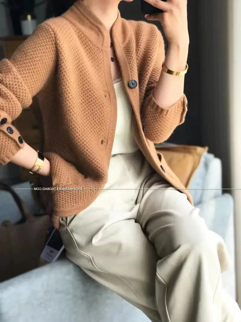 Womens Sweaters European Autumn and Winter Thickened 100% Pure Cashmere Cardigan Standing Neck Sweater Loose Knitted Bottom Coat 230831